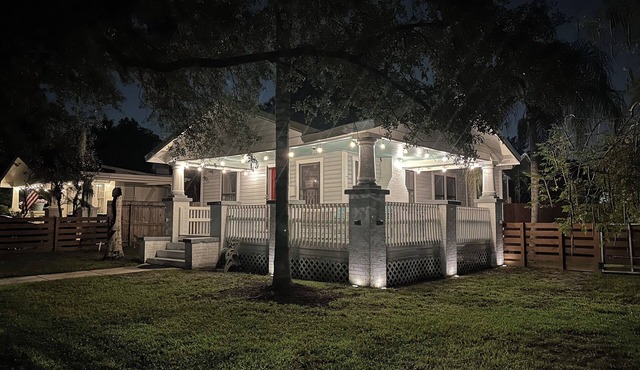Charming 1920 Bungalow in Seminole Heights, Tampa: 2BD/2BA Gem with Character!