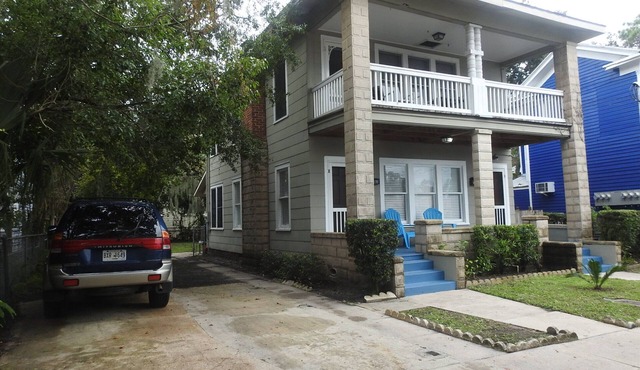 Charming 1920 s St. Augustine Home. One Small Pet Allowed