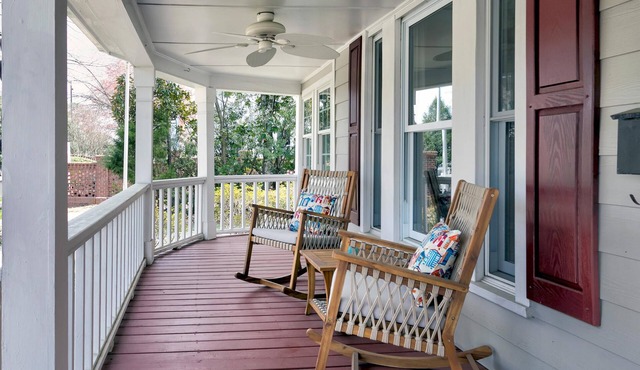 Charming 1930 Bungalow Home in Downtown Cary !