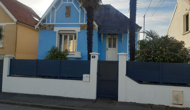 Charming 1930s house with garden near the historic center of Vannes