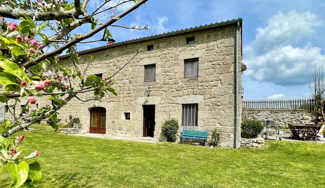 Charming 19th-Century Farmhouse near Saugues - Stunning Views, Modern Comforts & Baby-Friendly