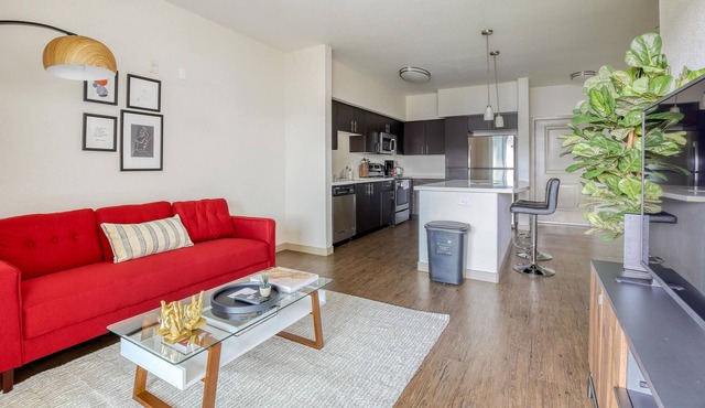 Charming 1BR in South San Jose, Gym + Pool