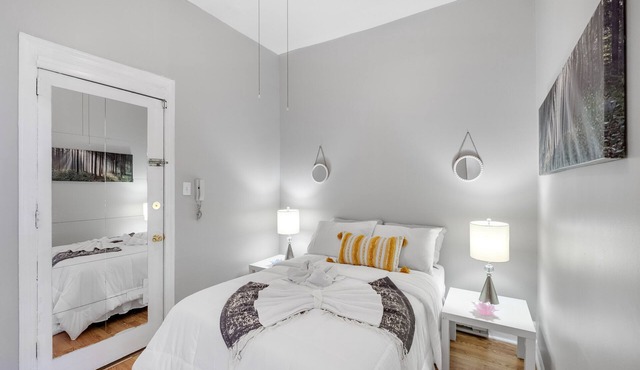 Charming 1BR in Univ City