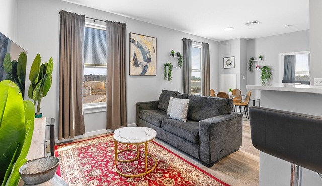 Charming 1BR Near Encore 4732