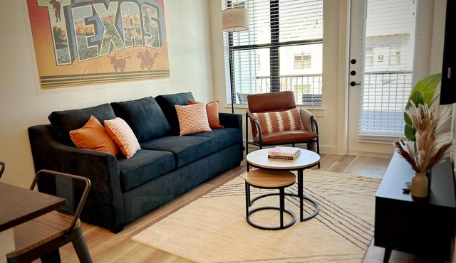 Charming 1BR Retreat - Walk to Gruene Hall + Upscale Amenities