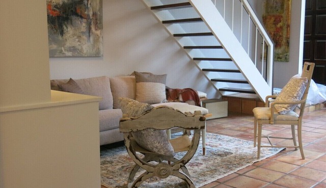 Charming 2 bd townhome with private garden.