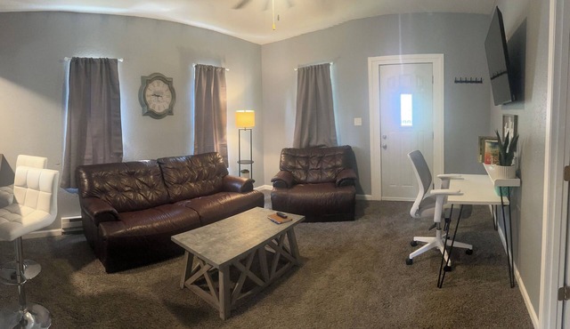 Charming 2-bdrm house w WiFi, game room, & outdoor fire pit in Bay City