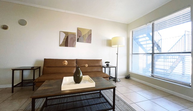 Charming 2-Bed Apartment
