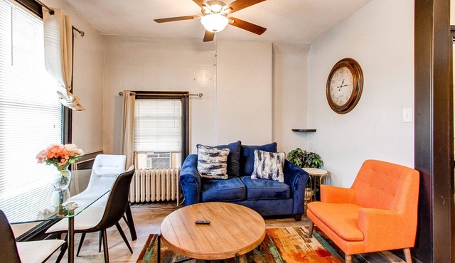Charming 2-Bed Condo Minutes to Downtown Denver, Dining & Entertainment