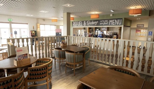 Charming 2-Bed Cottage in Morecambe