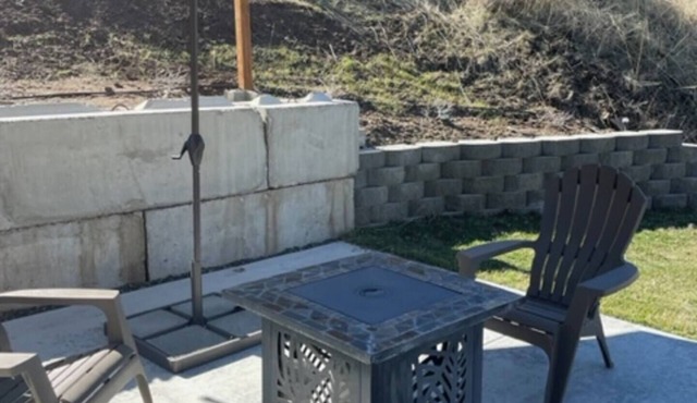 Charming 2-bedroom house on the Payette River in tranquil Horseshoe Bend