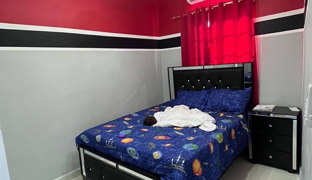 Charming 2-bedroom apartment in Villa La Mata with WiFi, AC