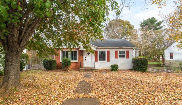 Charming 2-bedroom minutes from downtown Winston-Salem