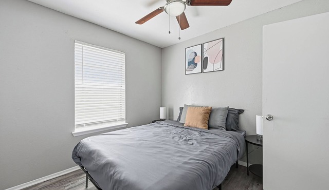 Charming 2-bedroom 1-bath with modern style appeal