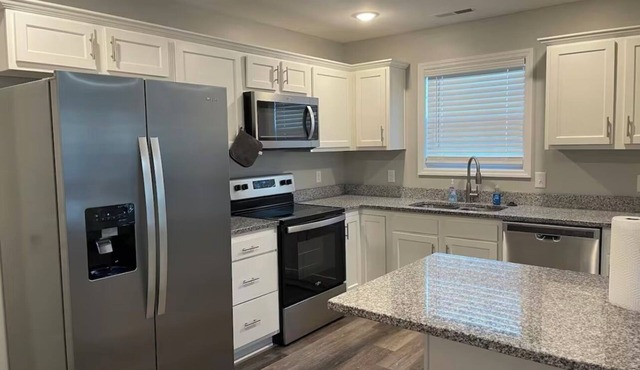 Charming 2-bedroom 2 bathroom house in Lexington, KY