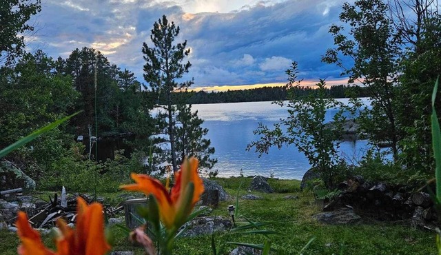 Charming 2-bedroom 2-bath cabin on beautiful Bear Island lake in Babbitt, MN.