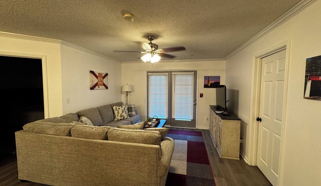 Charming 2-bedroom 2-bathroom 3 Miles away from The University of Alabama