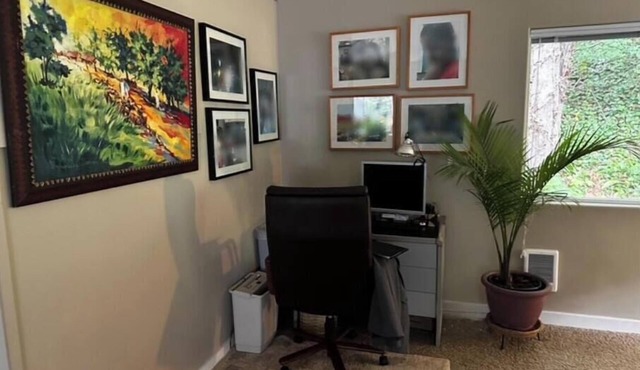 Charming 2-bedroom ADU in Kirkland with AC, WiFi, minutes from waterfront Park.