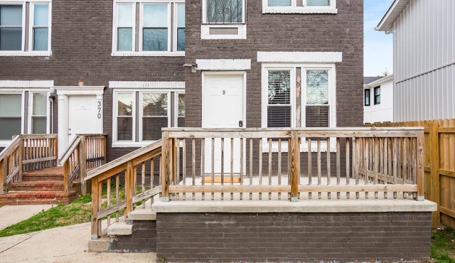 Charming 2-bedroom apartment in heart of walkable German Village