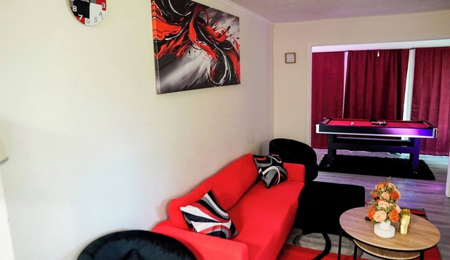 Charming 2-bedroom apartment in ATL with AC