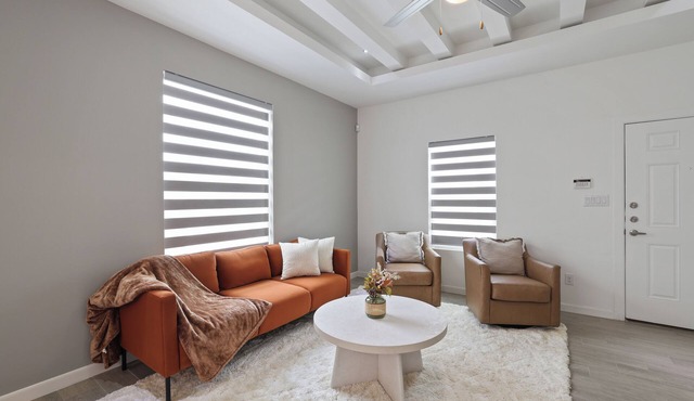 Charming 2-bedroom apartment with WiFi, AC in fabulous Alton/Mission Tx.