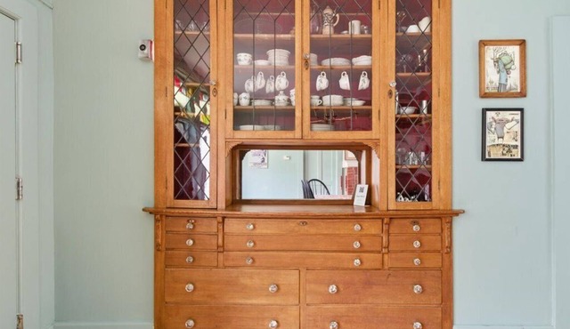 Charming 2-bedroom bed & breakfast in welcoming Vergennes with WiFi, AC