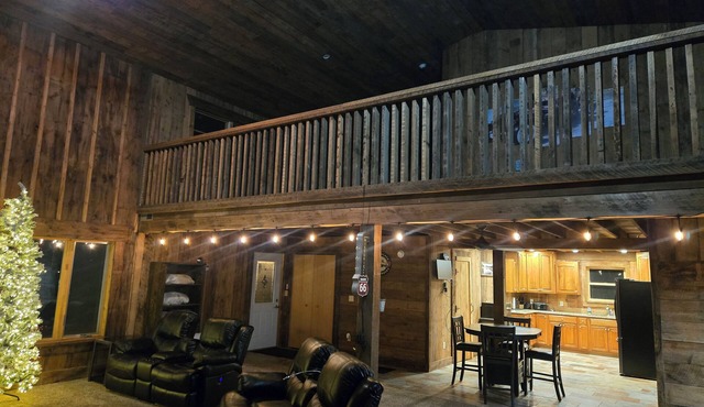 Charming 2-bedroom cabin with AC and WiFi in marvelous Parker