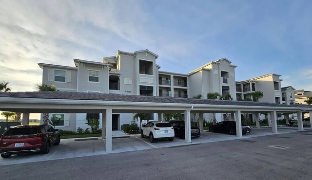 Charming 2-bedroom condo on 4th Floor at The National at Ave Maria