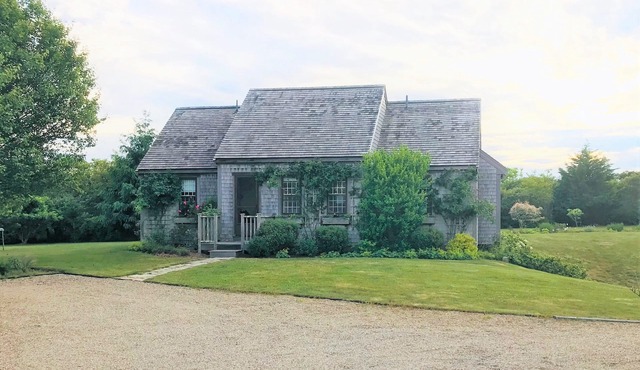 Charming 2 Bedroom Cottage