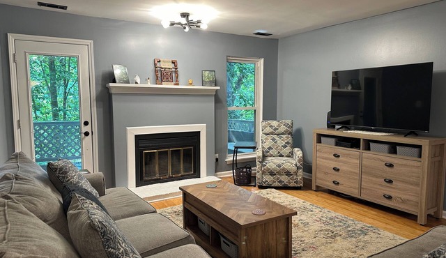 Charming 2-bedroom condo in Cary