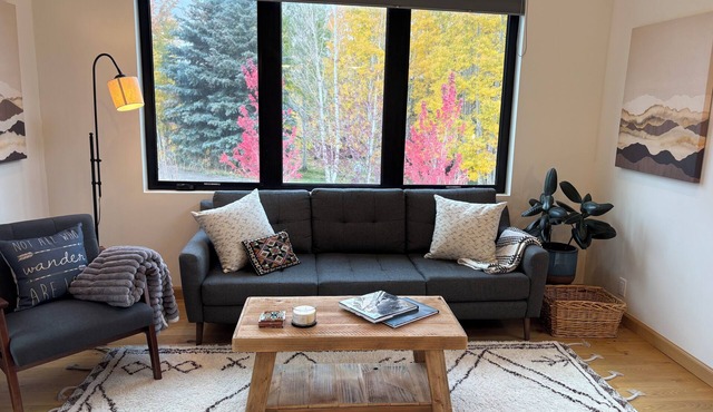Charming 2 bedroom Cottage in Dark Sky Corridor, Wildlife and Silence!
