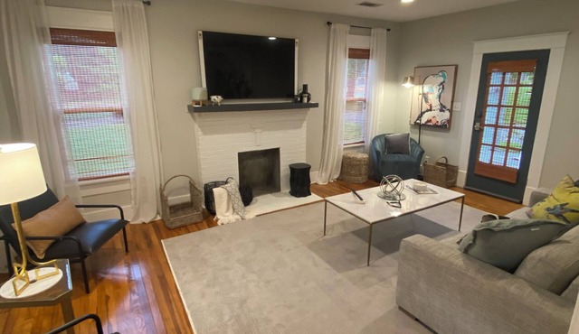 Charming 2-bedroom cottage in Tupelo with WiFi and AC