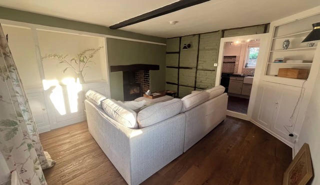 Charming 2-bedroom cottage in the heart of Wye