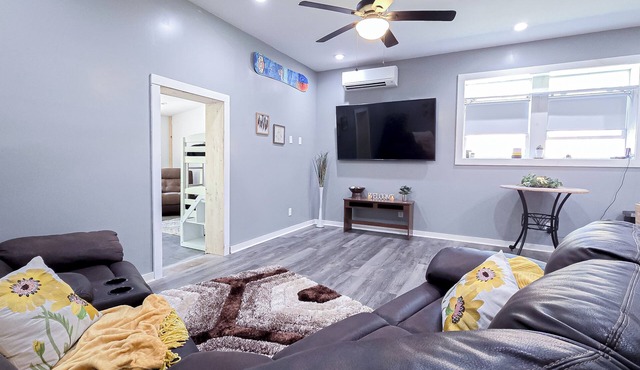 Charming 2-bedroom estate with AC, fitness room in peaceful Morganton NC.