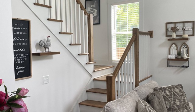Charming 2-bedroom Farm house located in the historical down town burgaw
