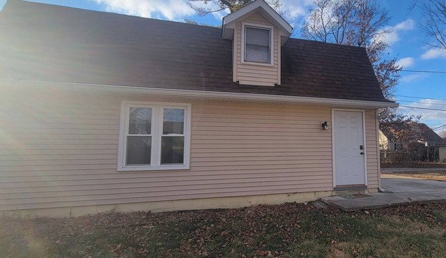 Charming 2-bedroom guest house with WiFi, AC in Franklin