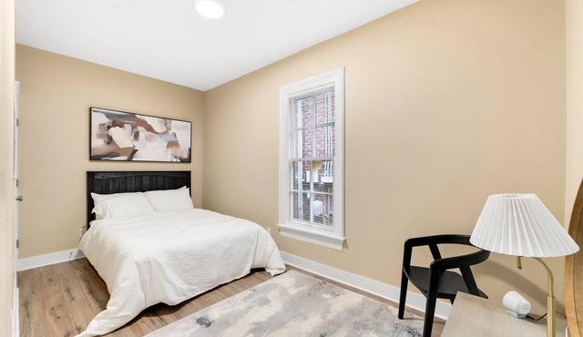 Charming 2-bedroom house in Downtown Fort Wayne