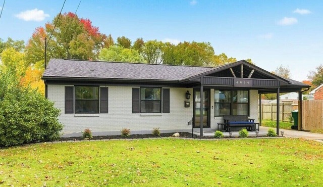 Charming 2-bedroom home to make you feel at home away from home!