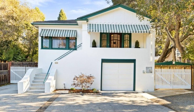 Charming 2-bedroom house Near Stanford