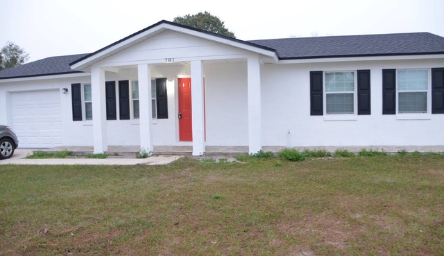 Charming 2-bedroom house in Kissimmee with WiFi, AC