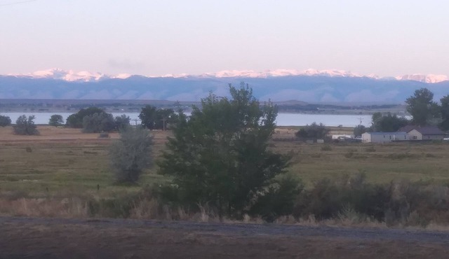 Charming 2-bedroom house with WiFi and AC