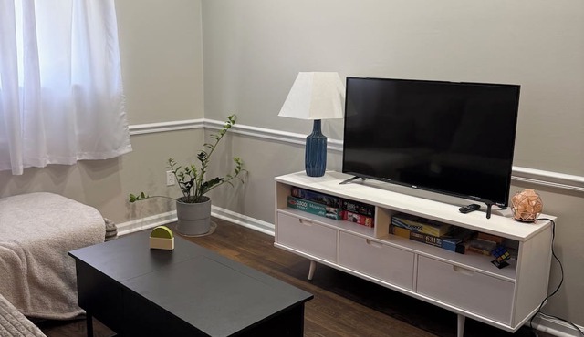 Charming 2-bedroom home in St.Louis with easy access to all city wide adventures