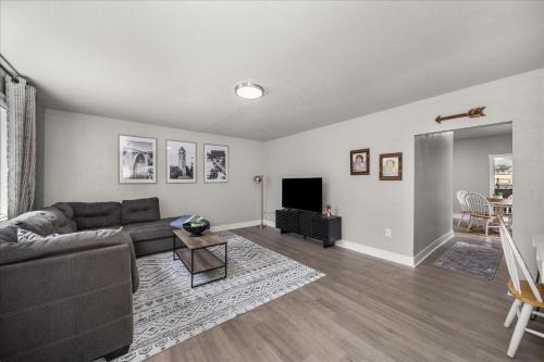 Charming 2 Bedroom home in beautiful Spokane!