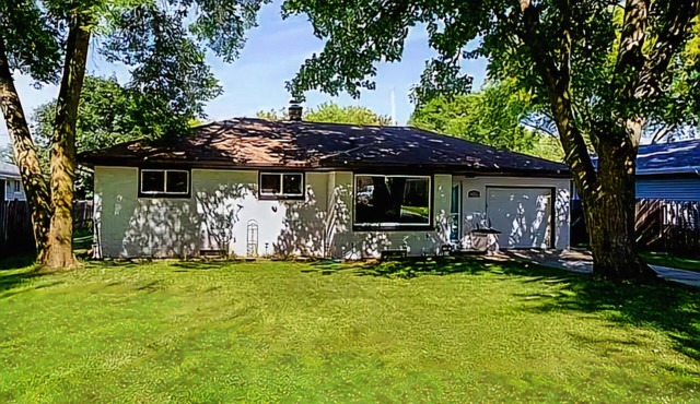 Charming 2-bedroom house in lovely Appleton, only 20 minutes from EAA