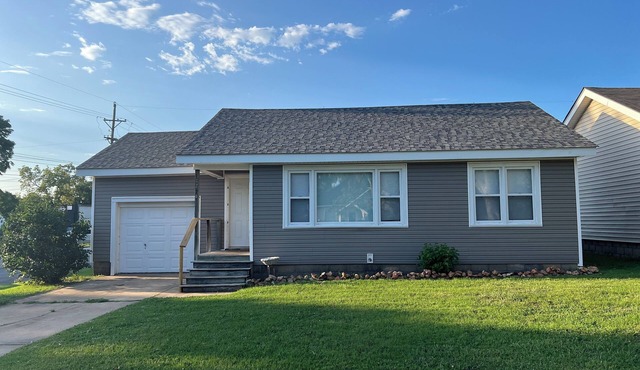 Charming 2-bedroom house with WiFi and AC in Carthage