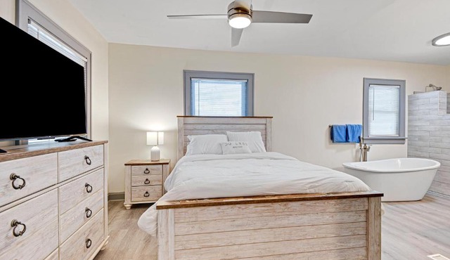 Charming 2 bedroom house!