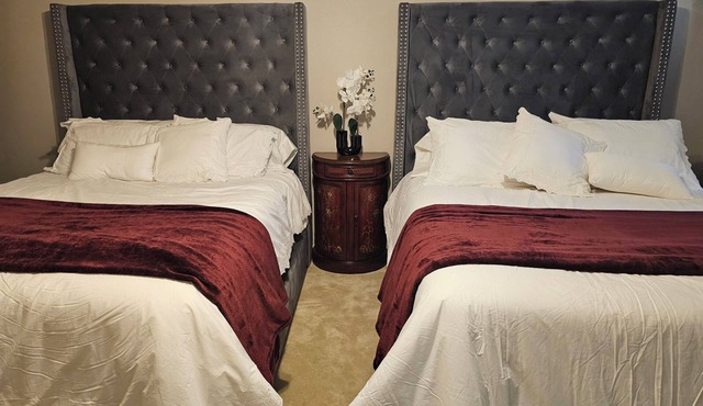 Charming 2-bedroom house, with Coworking space, AC, WiFi in welcoming Richmond