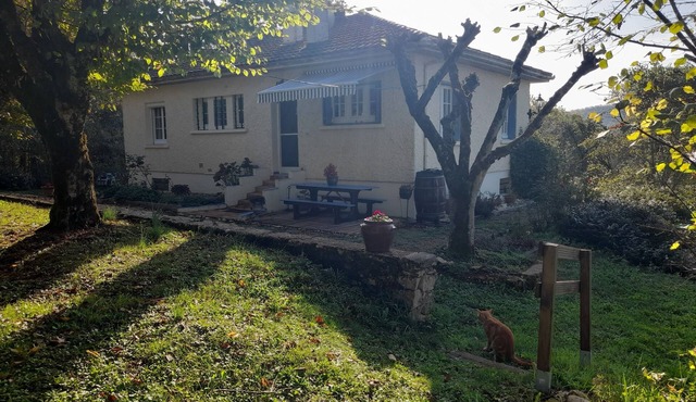 Charming 2-bedroom house in nice Soturac with AC, WiFi