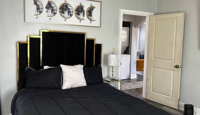 Charming 2-bedroom house with WiFi and prine location in lovely Atlanta