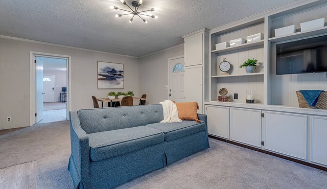 Charming 2-bedroom house in downtown Concord